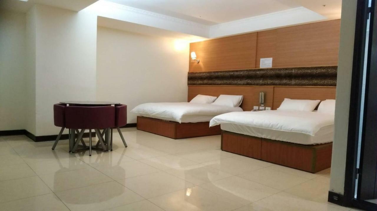 Schoen Hotel Cao Hùng Ngoại thất bức ảnh