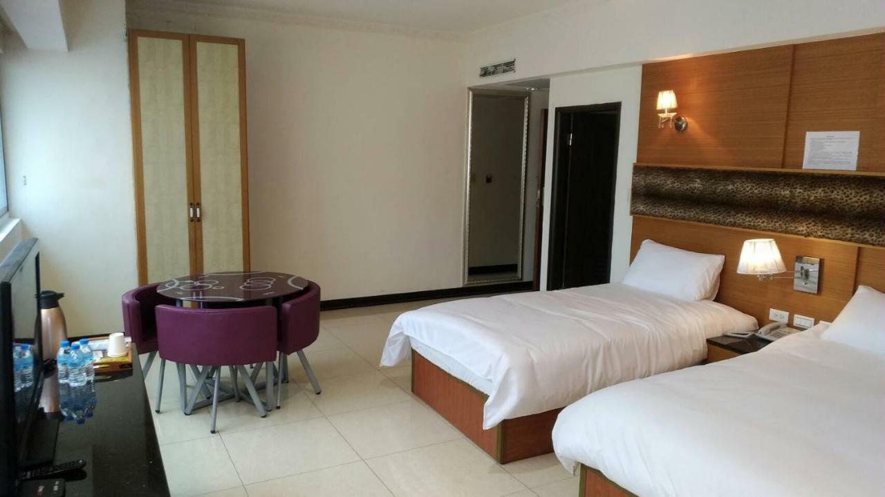 Schoen Hotel Cao Hùng Ngoại thất bức ảnh